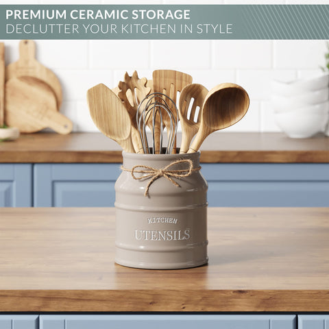Barnyard Designs top opening view showing 5-inch mouth for easy organization benefit