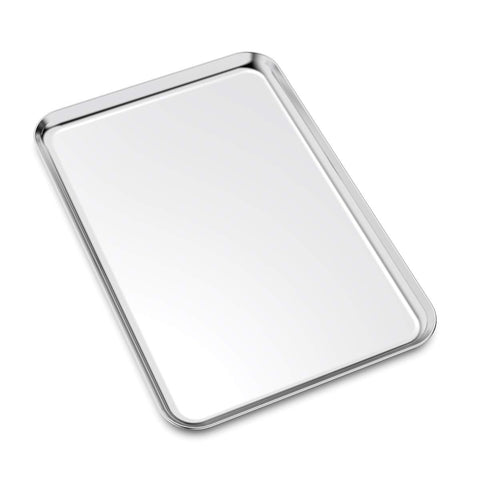 Bastwe tray holding fresh cookies for even browning and containment