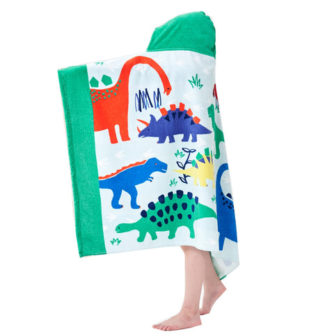 Bavilk poncho lifestyle beach family scene offering sun and wind protection