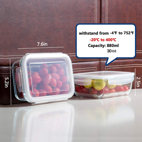 Bayco lid closeup with snap-lock and silicone gasket, ensures leak resistance