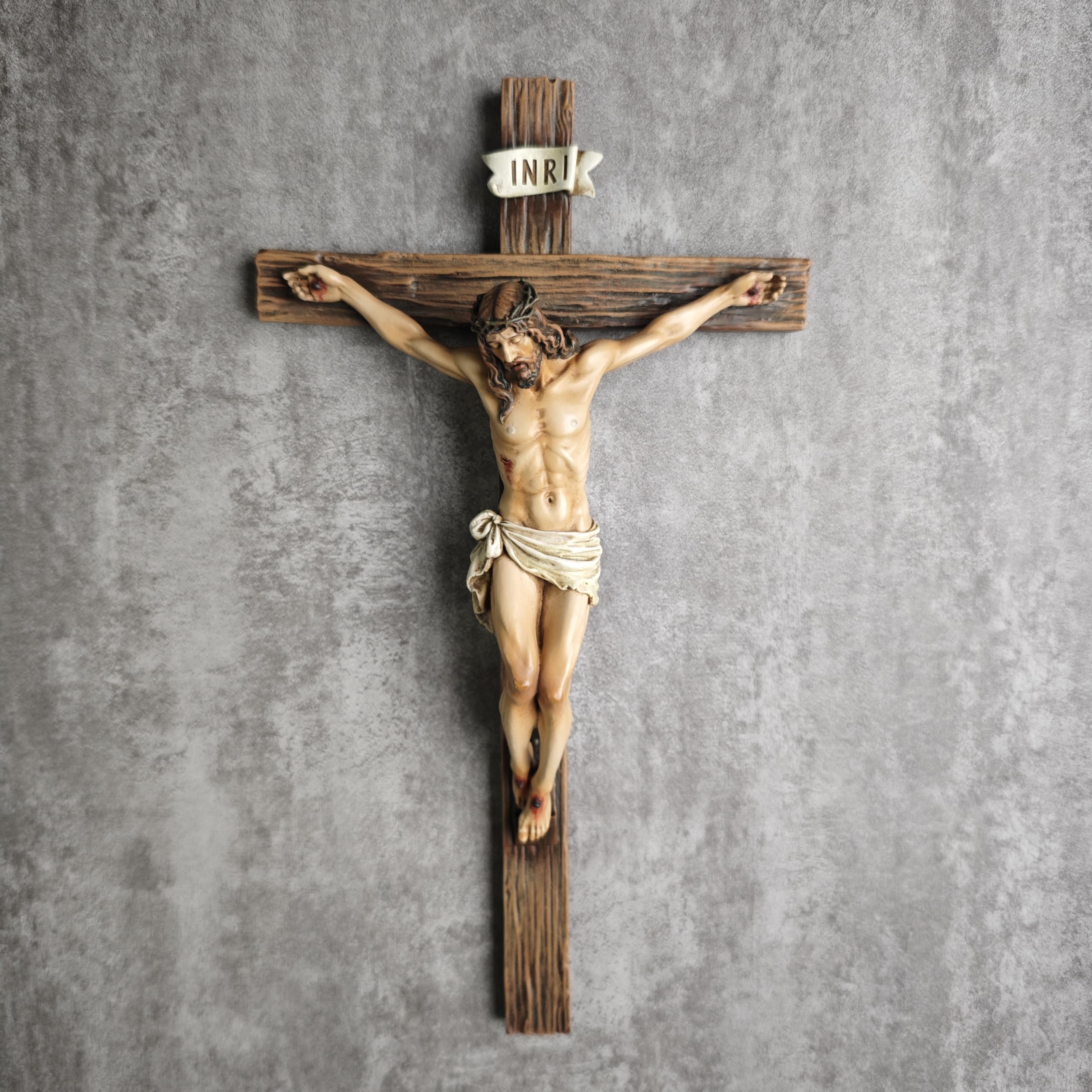 BC BUILDCLASSIC close-up of Jesus face and hands emphasizing expressive detail