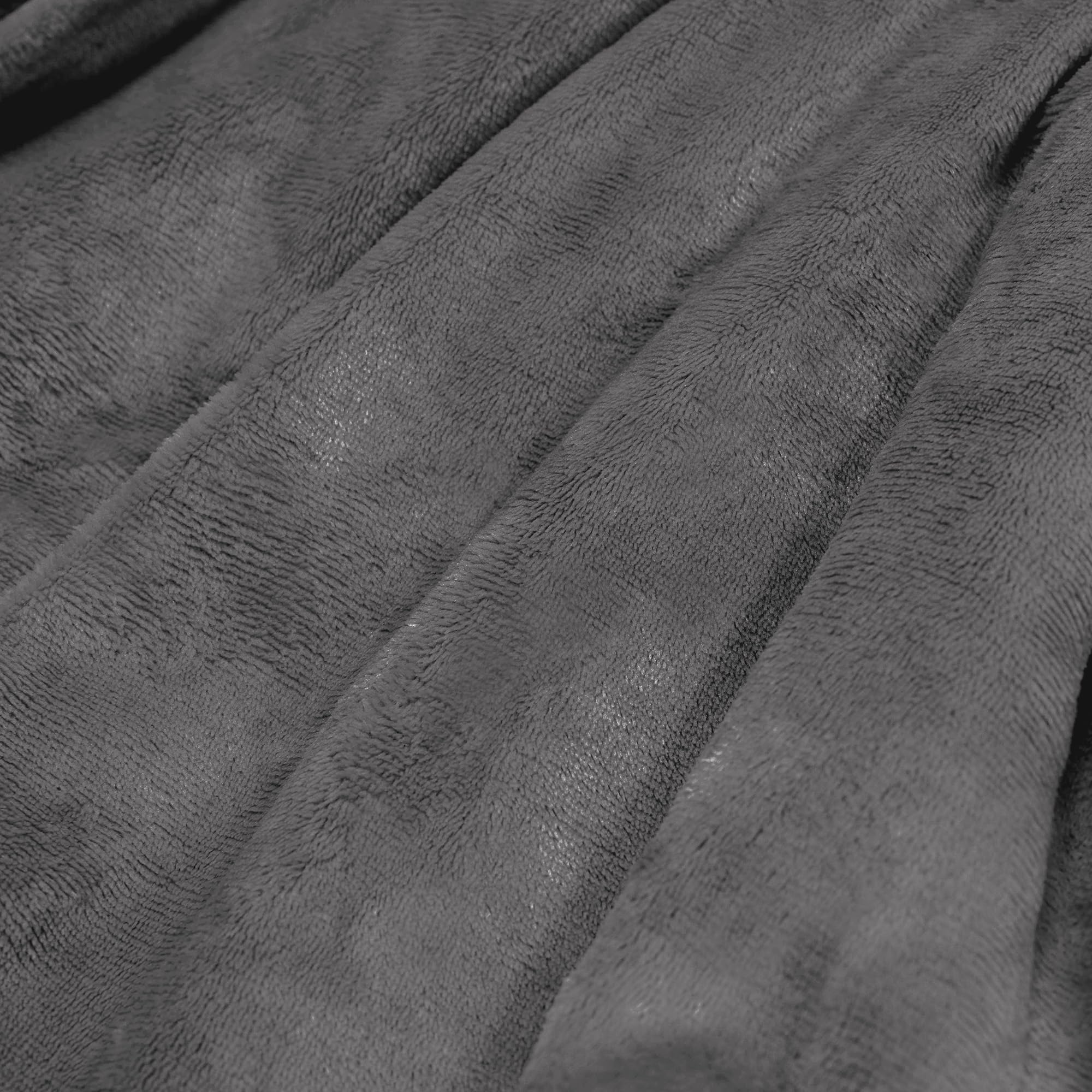 BEAUTEX flannel face texture detail, shows soft smooth touch for comfort