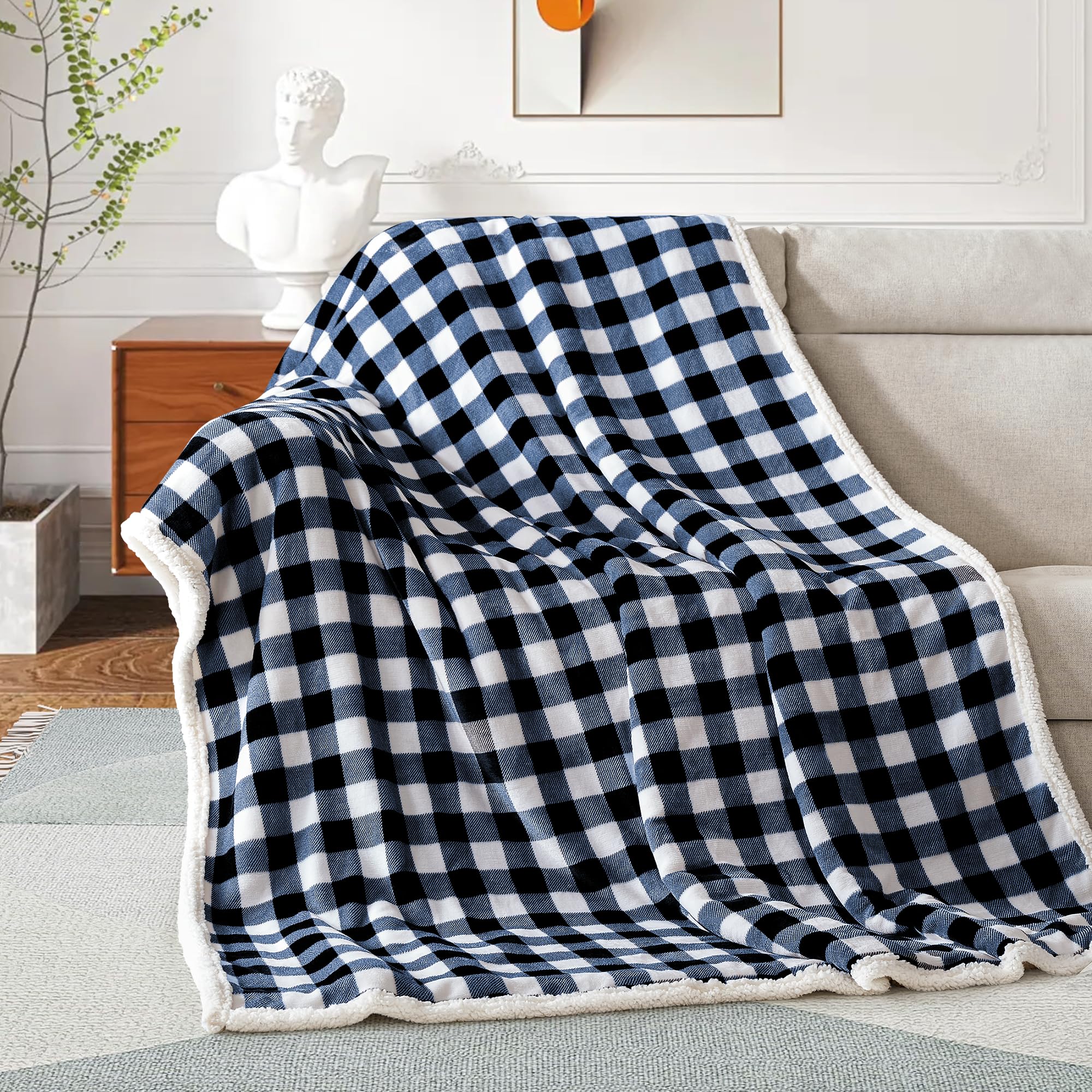 BEAUTEX twin bed scale view illustrating size and layering benefit