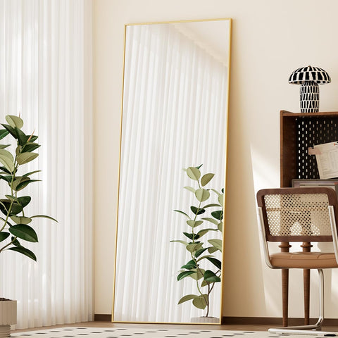 BEAUTYPEAK mirror on stand in bedroom showing easy setup and styling benefit
