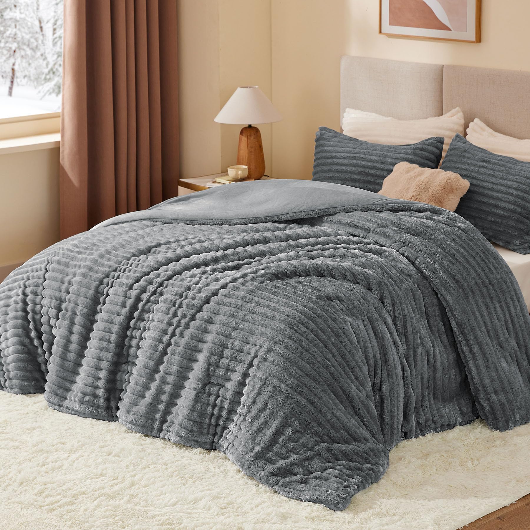 BEDELITE close-up of micro-mink and flannel texture highlighting soft, warming fabric