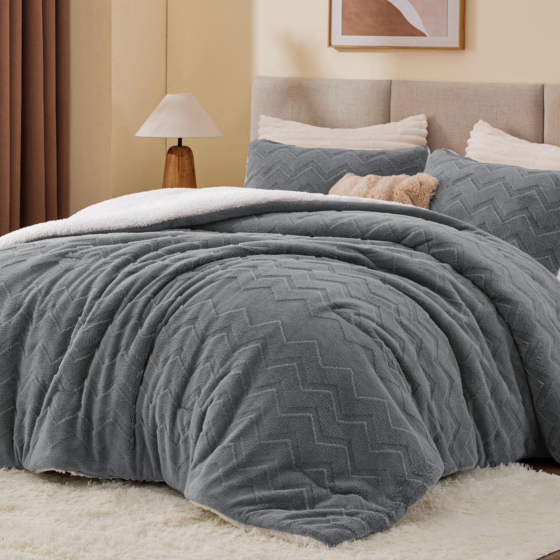 BEDELITE embossed W-pattern detail adding texture and refined appearance