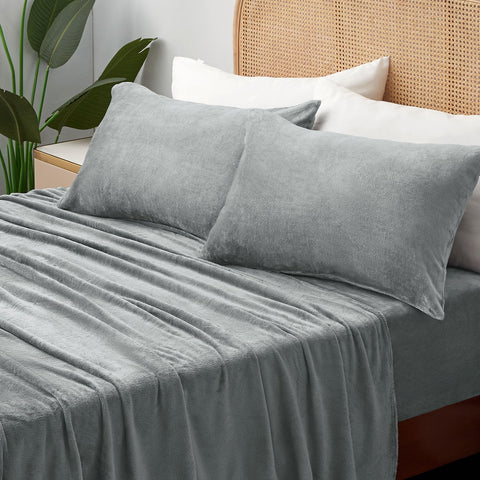 BEDELITE fitted sheet deep pocket stretch detail securing mattress for snug fit