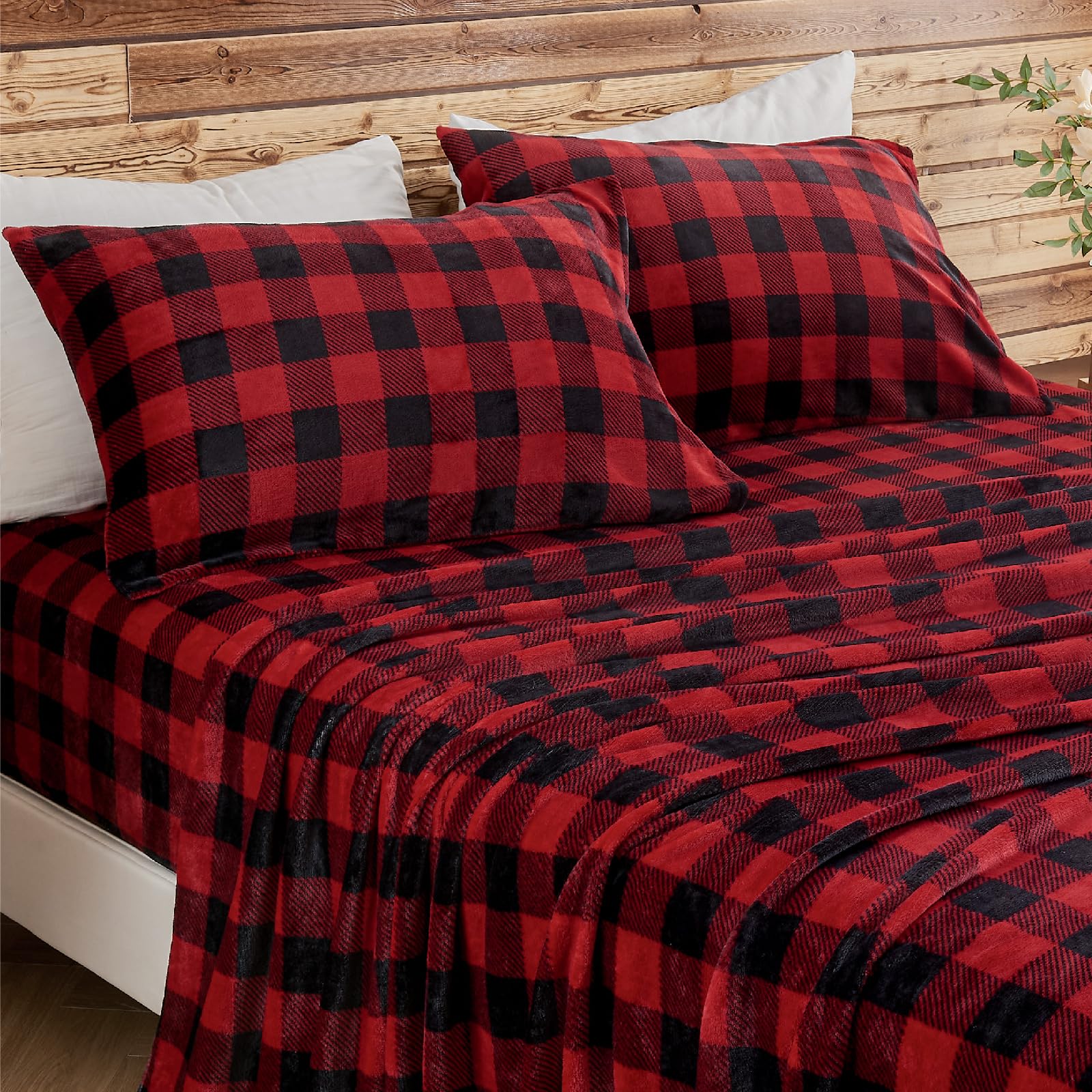 BEDELITE folded sheet set stacked for neat storage and gift-ready look