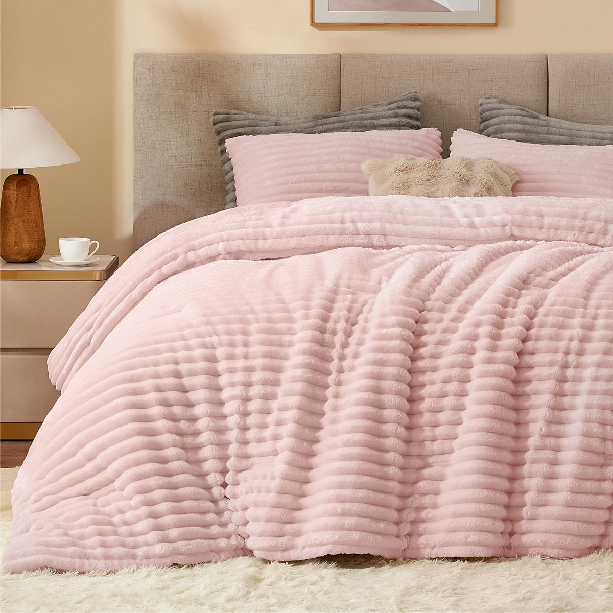 BEDELITE comforter front view showing plush pink design and inviting warmth
