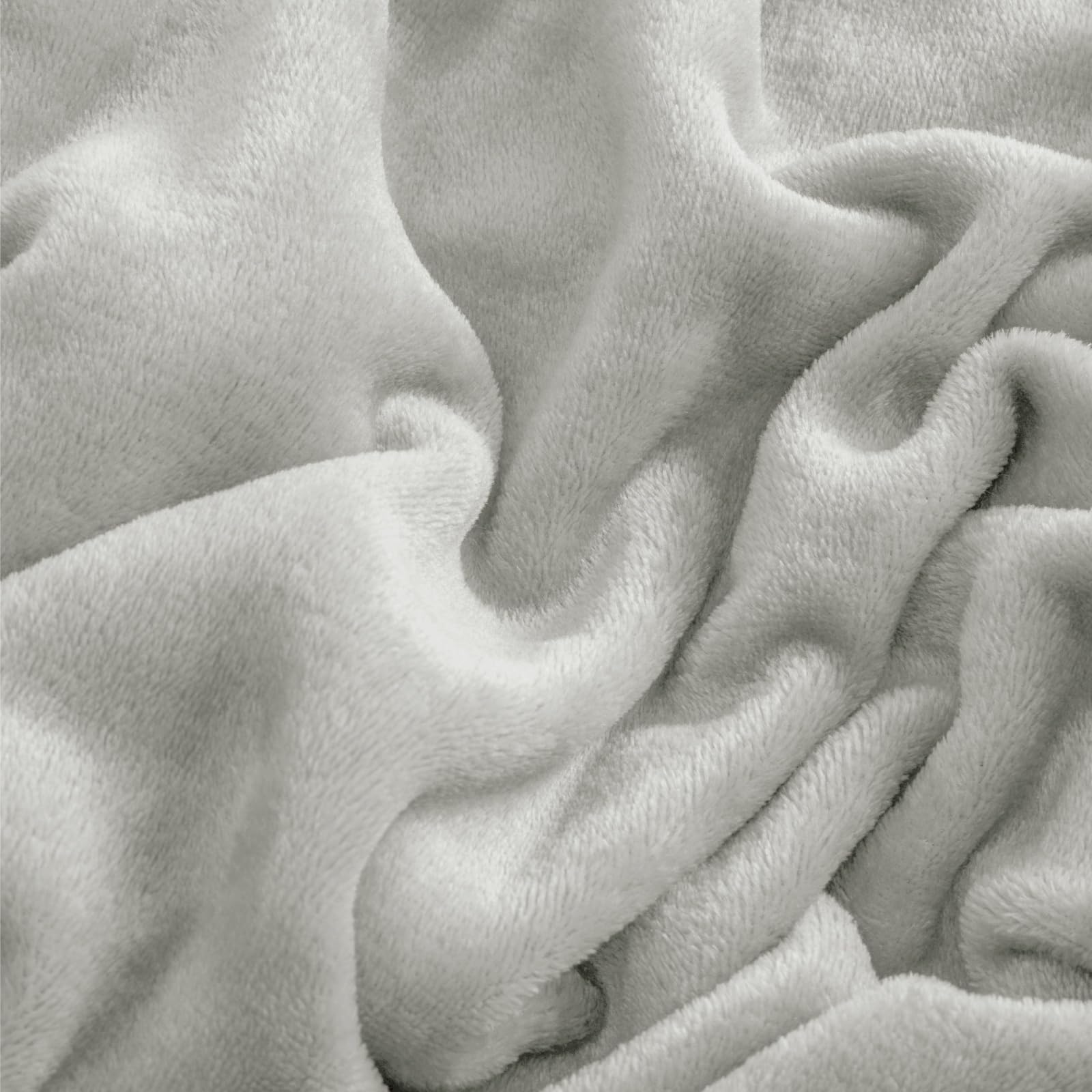 BEDELITE two pillowcases stacked to show matching set convenience