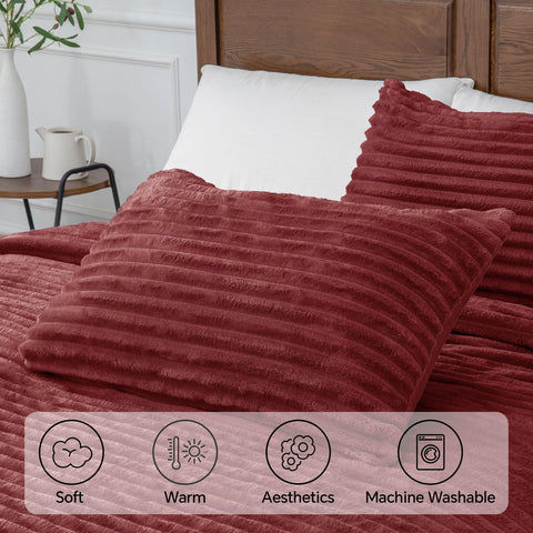 BEDELITE pillowcases with edge stitching showing craftsmanship and fit