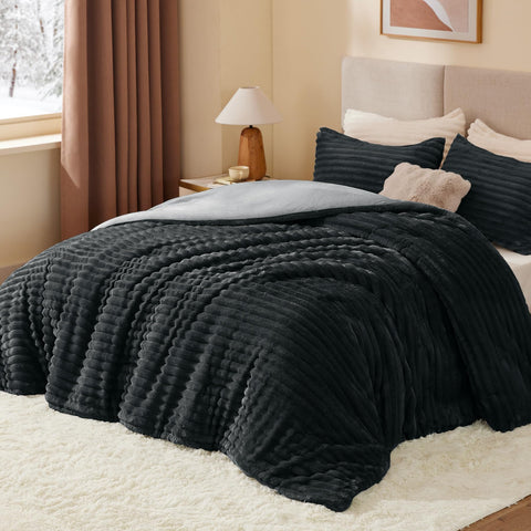 BEDELITE close-up of micro-mink surface showing silky feel and cozy comfort