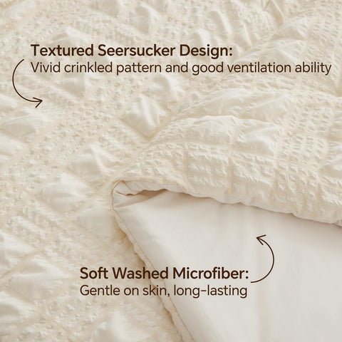 BEDELITE seersucker close-up texture highlighting breathable pleats and soft touch