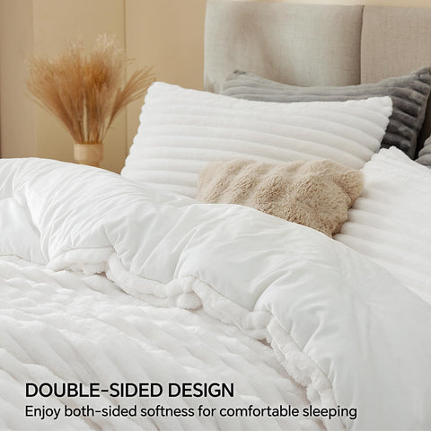 BEDELITE striped 3D detail showcasing tailored pattern and elevated bedroom style