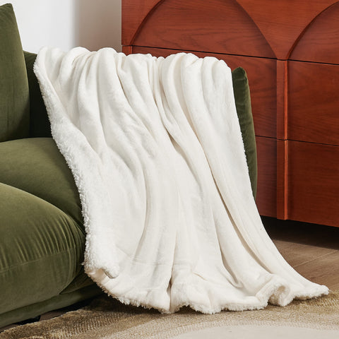 Bedsure flannel texture close-up displays silky touch benefit