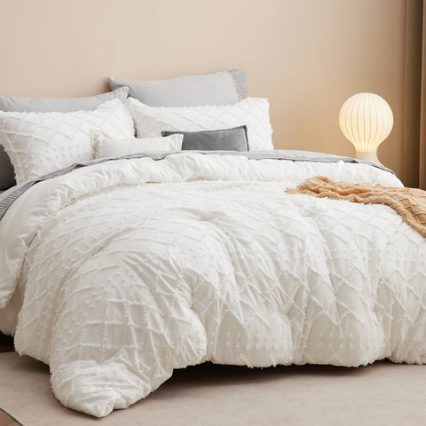 Bedsure embroidered tuft detail close-up highlighting decorative texture and durability