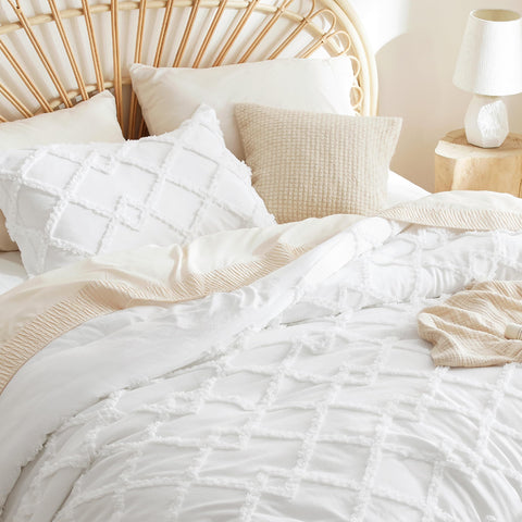 Bedsure brushed microfiber texture detail showing soft finish and quiet comfort benefit