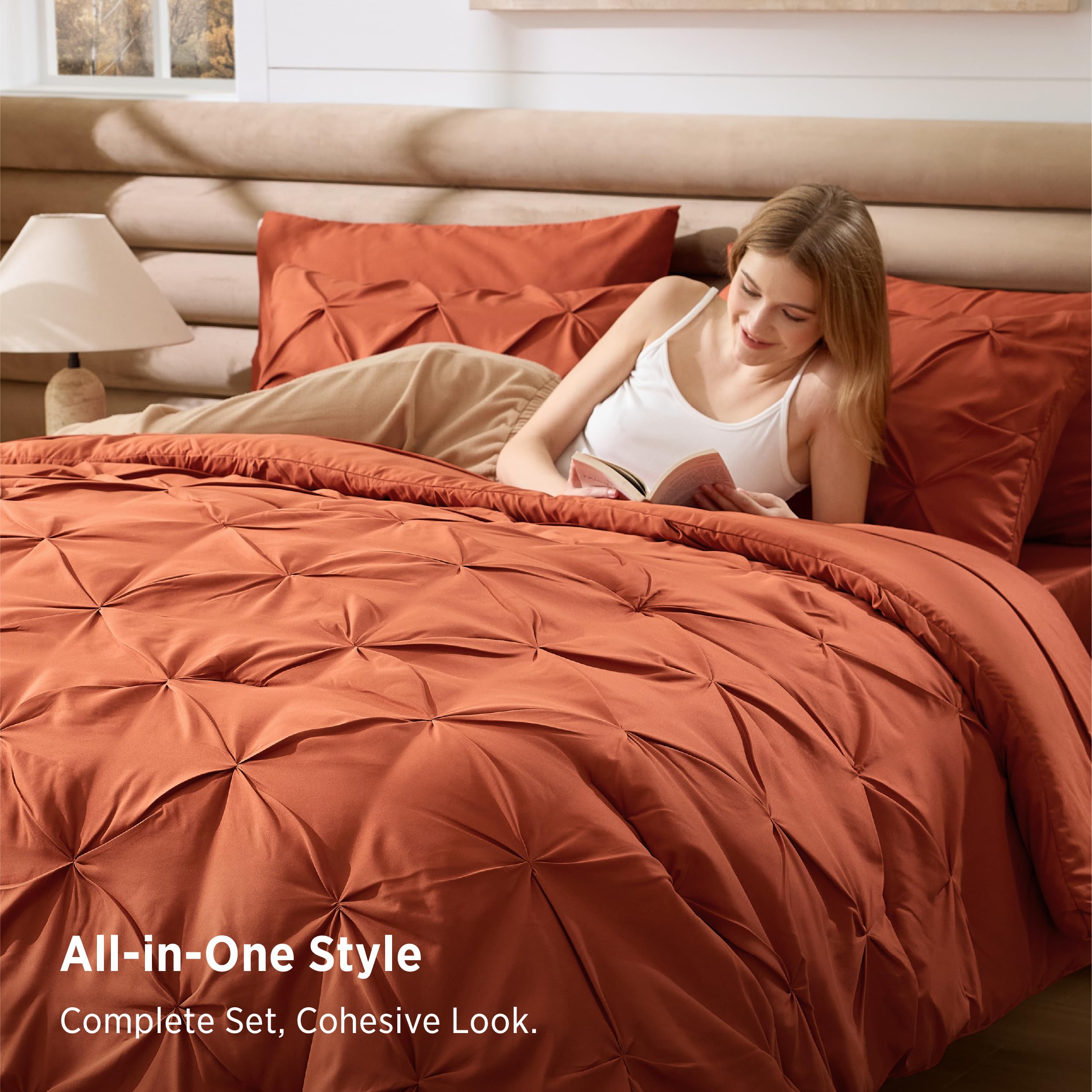 Bedsure folded comforter photo emphasizes loft and compressible storage convenience