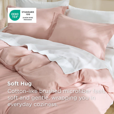 Bedsure close-up of double-brushed microfiber texture emphasizing softness