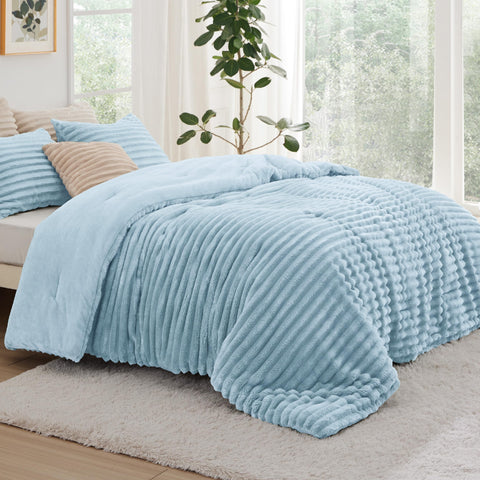 Bedsure close-up of soft ribbed fleece texture providing plush touch and warmth