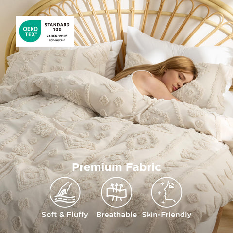 Bedsure comforter edge showing seam strength and durable fill