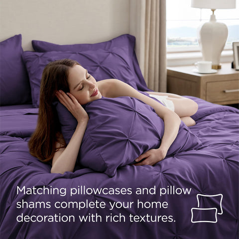 Bedsure comforter edge stitching close-up showing secure seams and durability