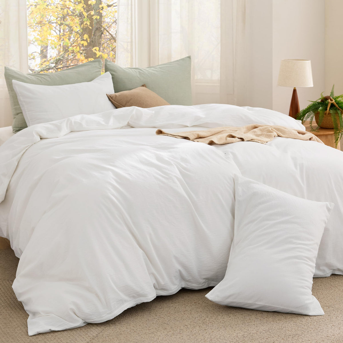 Bedsure comforter front view showing clean white look and cozy appeal