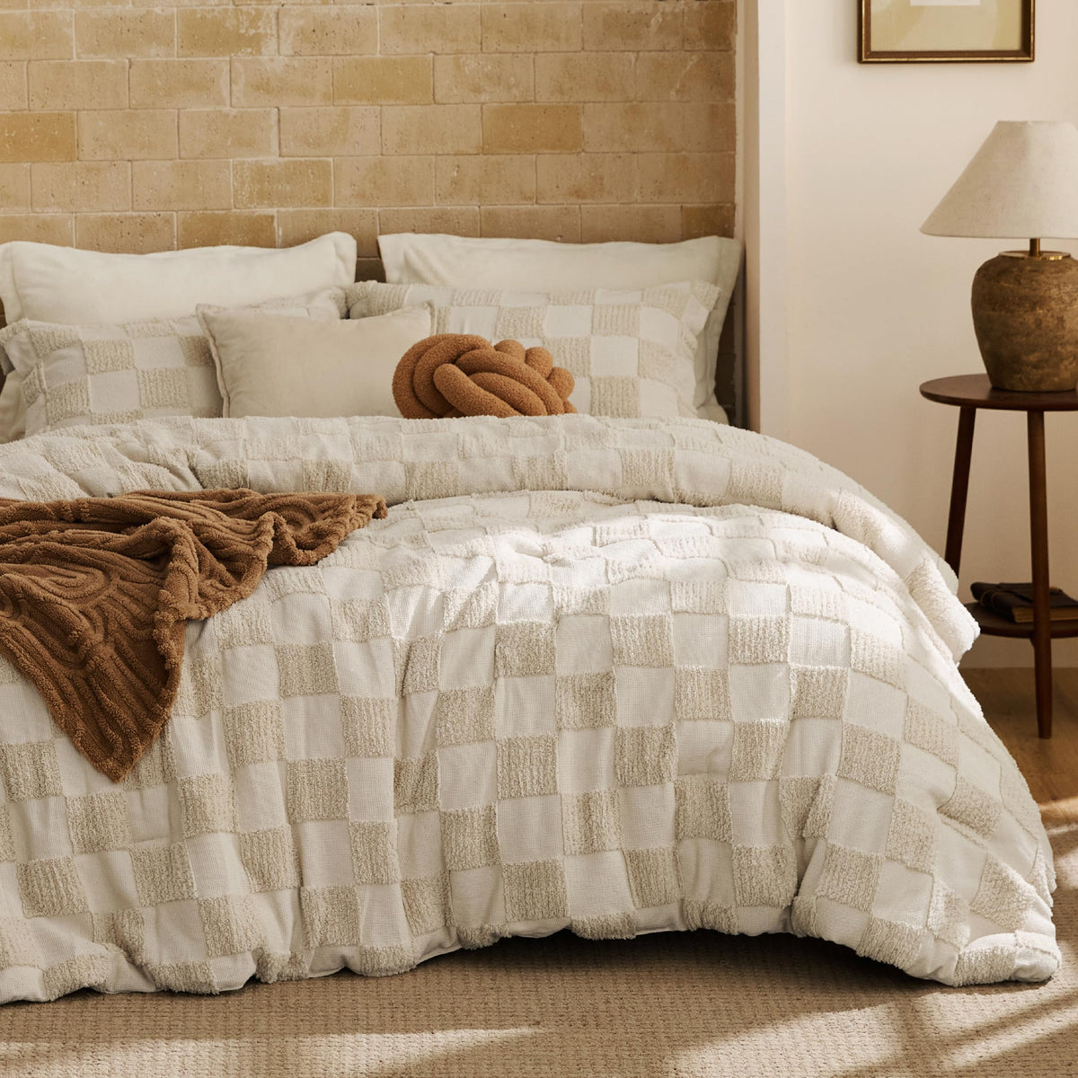 Bedsure comforter front view showing full king-size coverage and neutral beige benefit