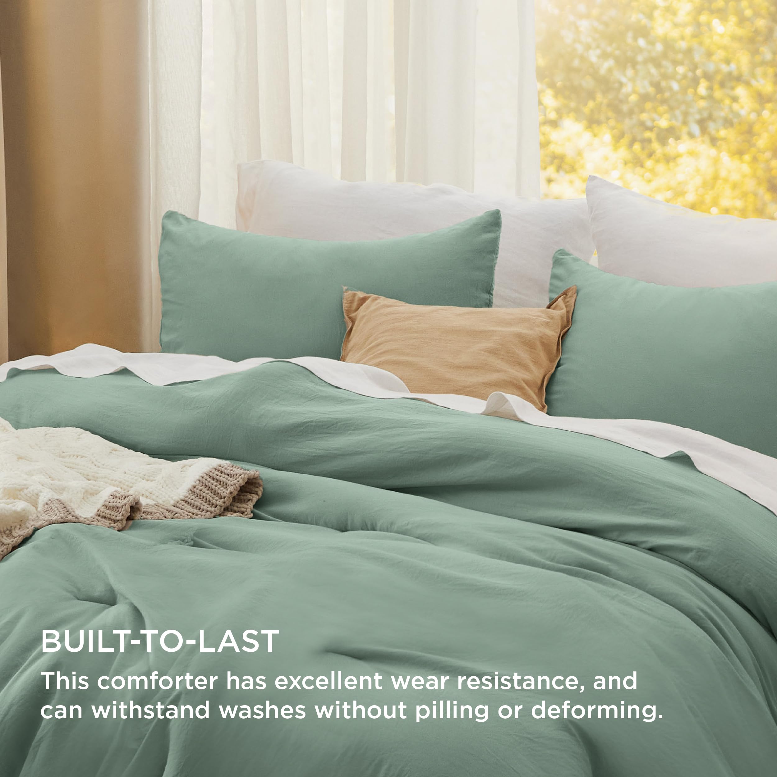 Bedsure comforter reverse color detail showing complementary hue for styling options