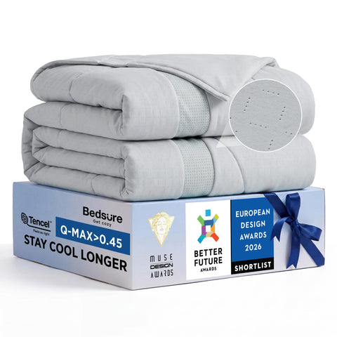 Bedsure CoolOxy front view on queen bed showing cooling duvet benefit