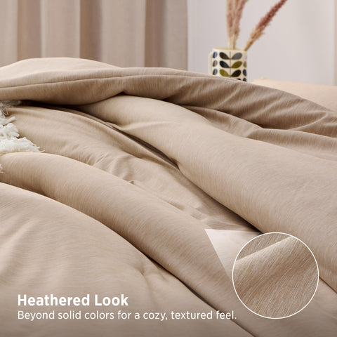 Bedsure corner loop detail demonstrating secure duvet attachment and stability