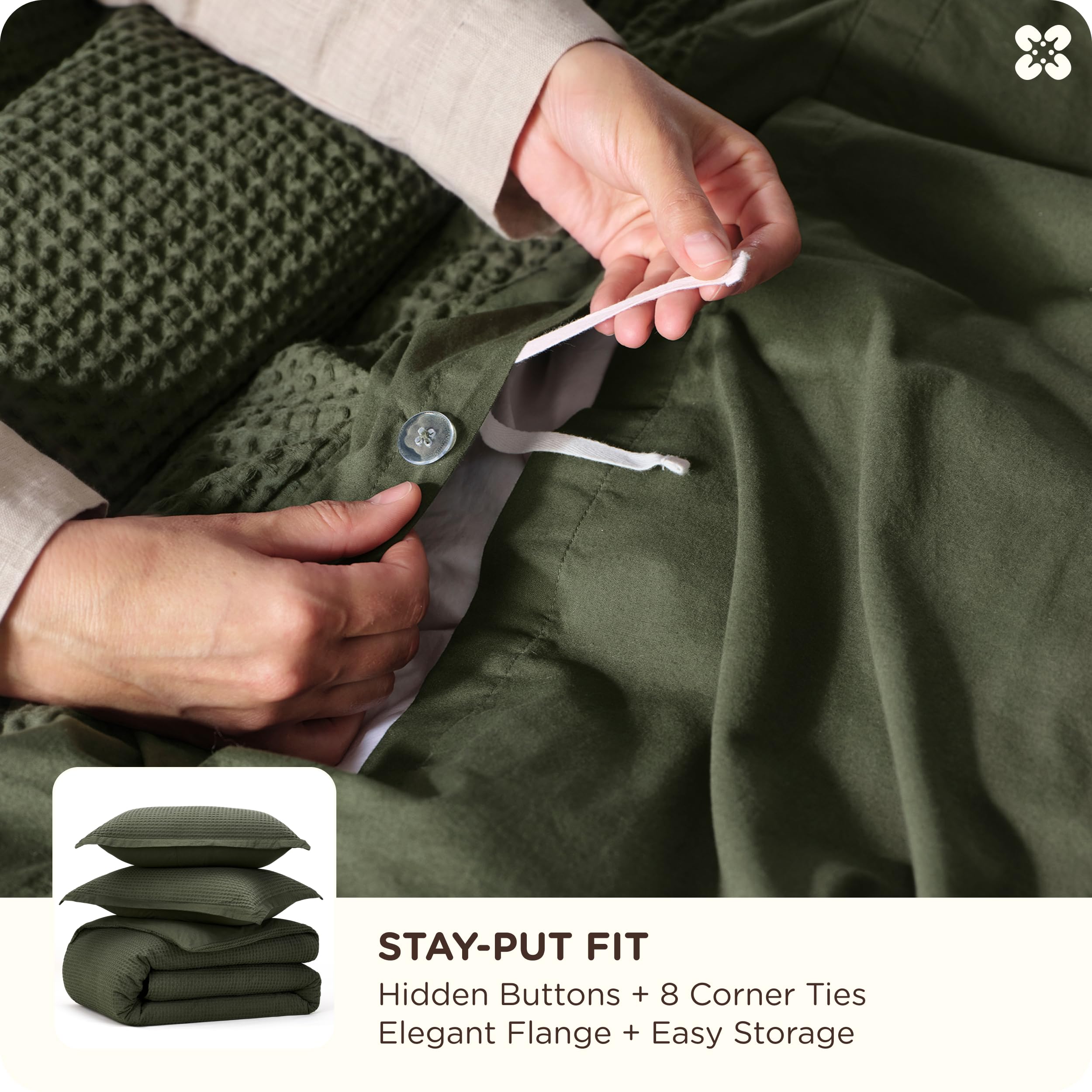Bedsure interior corner tie close-up illustrating secure duvet placement