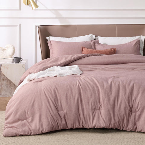 Bedsure dusty pink close-up texture highlights plush brushed microfiber