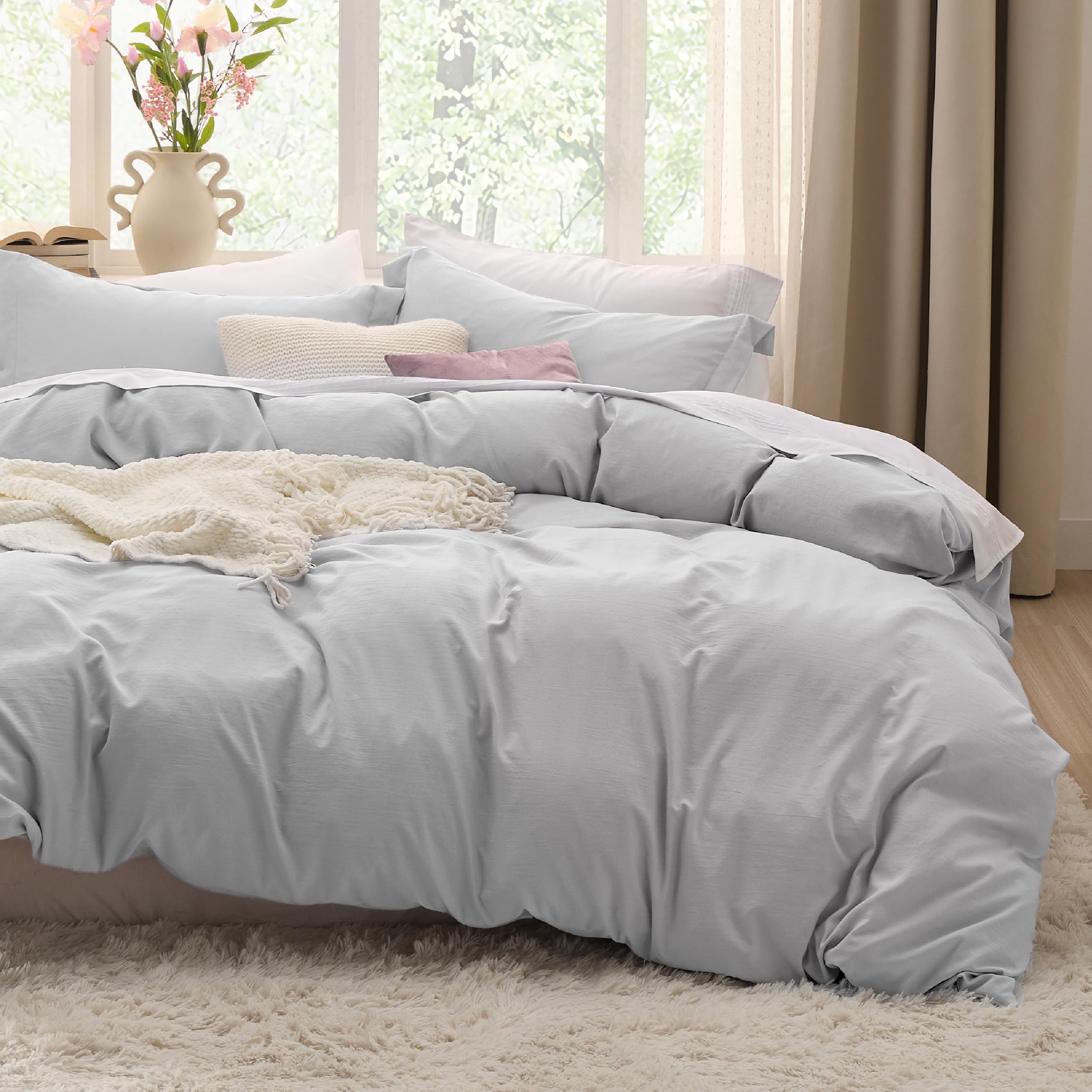 Bedsure duvet cover front in light grey showing clean modern look and comfort