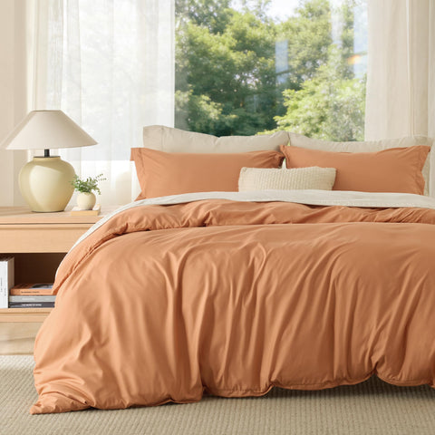Bedsure front view of orange duvet cover showing full bed warmth