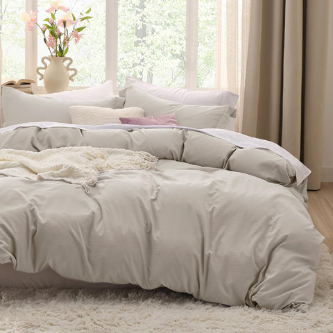 Bedsure king duvet cover front view showcasing full coverage and neat finish