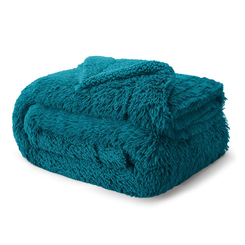 Bedsure blanket seam and stitch detail showing durable finish