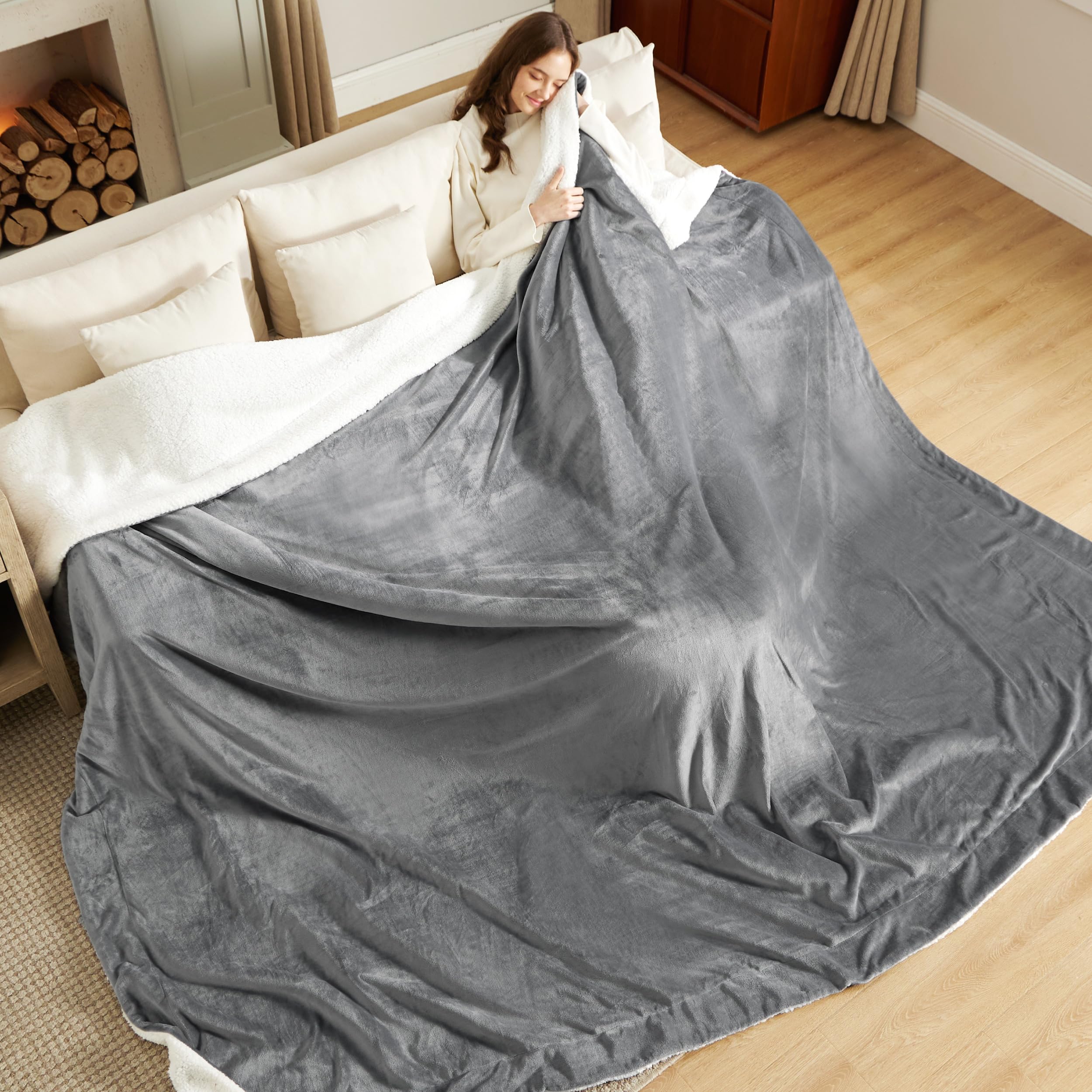 Bedsure seam close-up showing reinforced stitching for durability