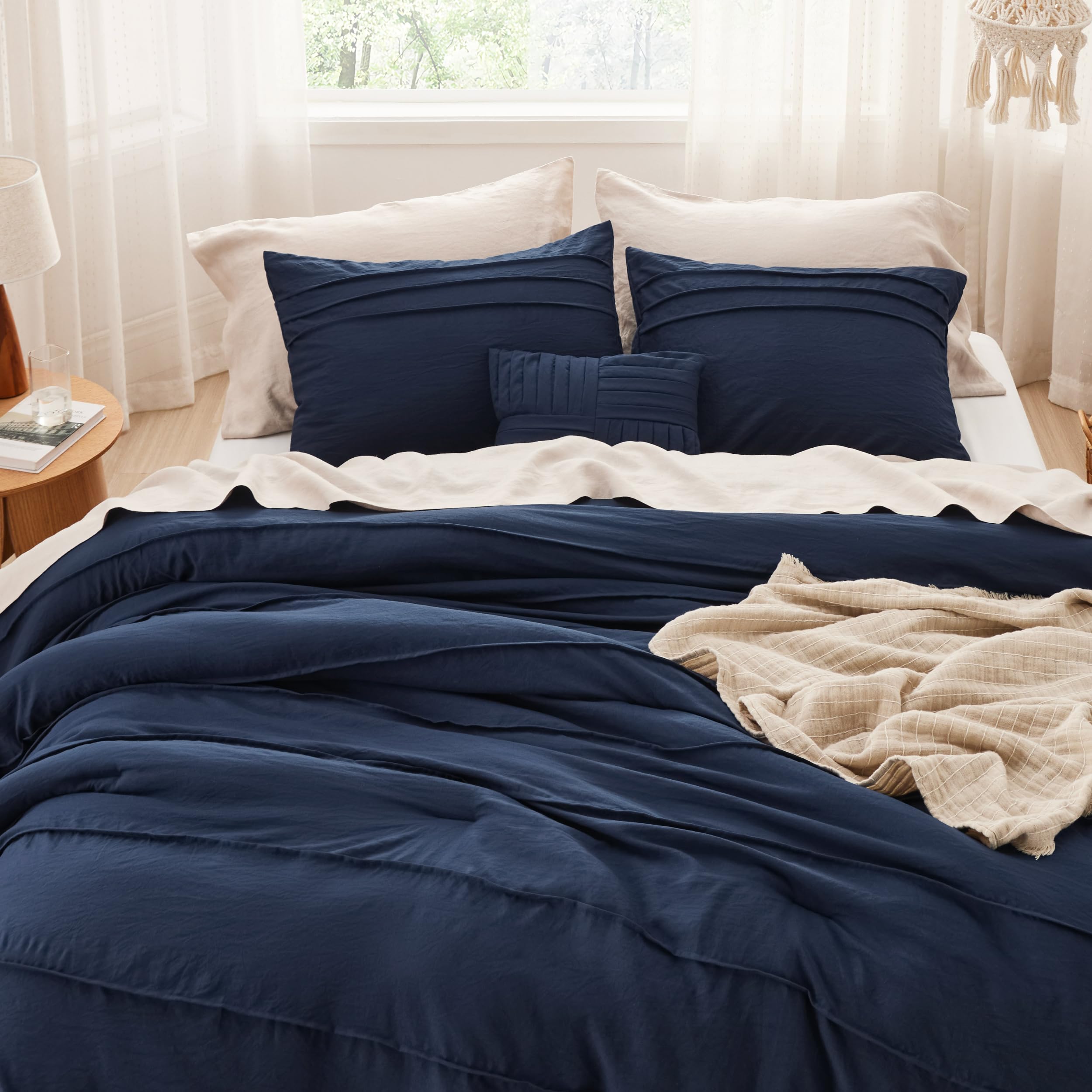 Bedsure microfiber fabric texture close-up showing softness and durability