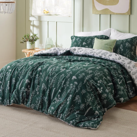 Bedsure floral pattern closeup highlighting soft fabric and botanical detail benefit