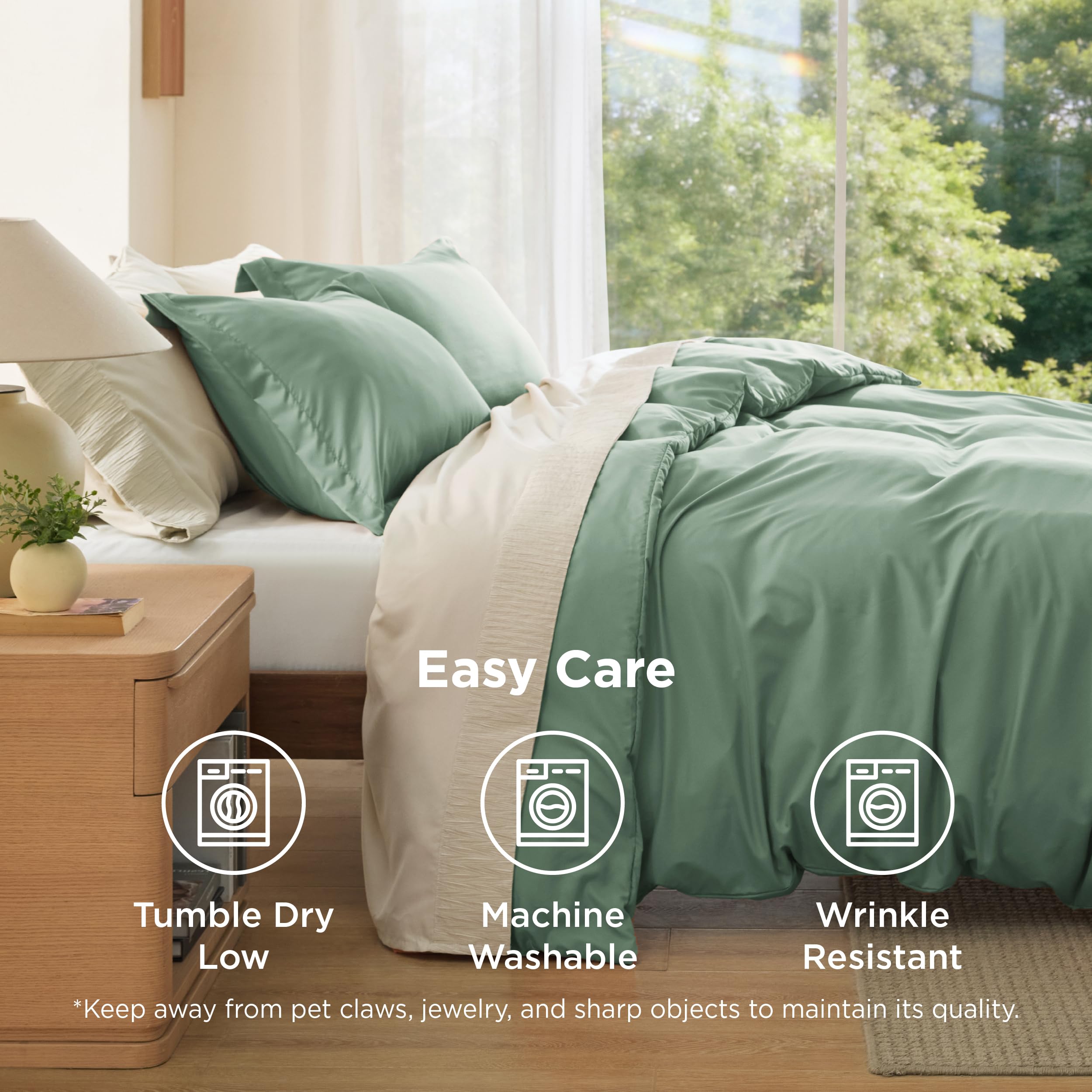 Bedsure folded set in packaging showing neat storage and travel-ready benefit