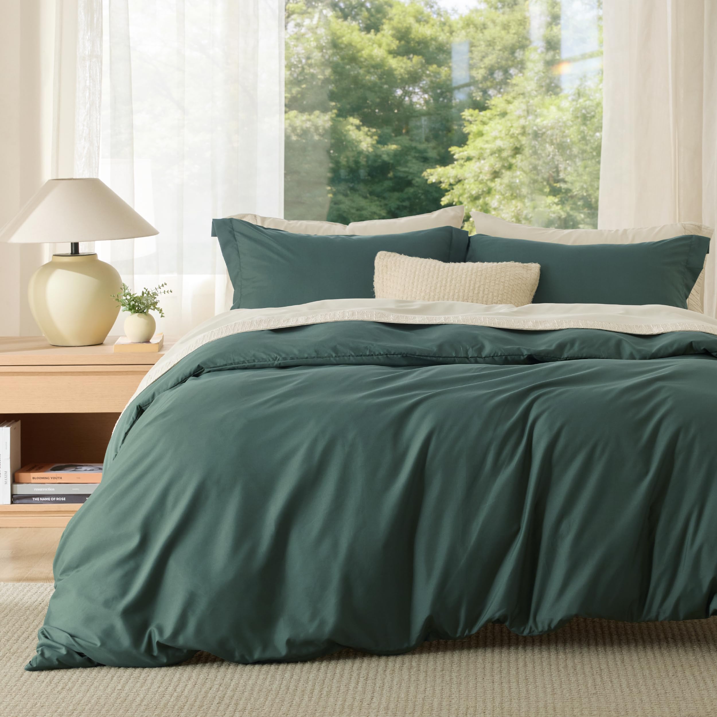 Bedsure forest green duvet cover front view showing smooth drape and color