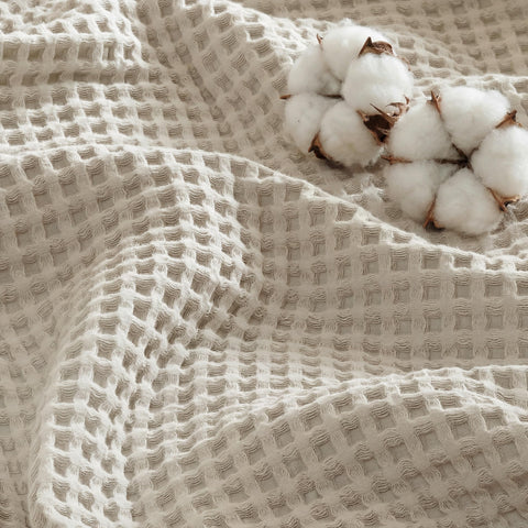 Bedsure front view of Twin XL linen blanket showing clean styling and size benefit