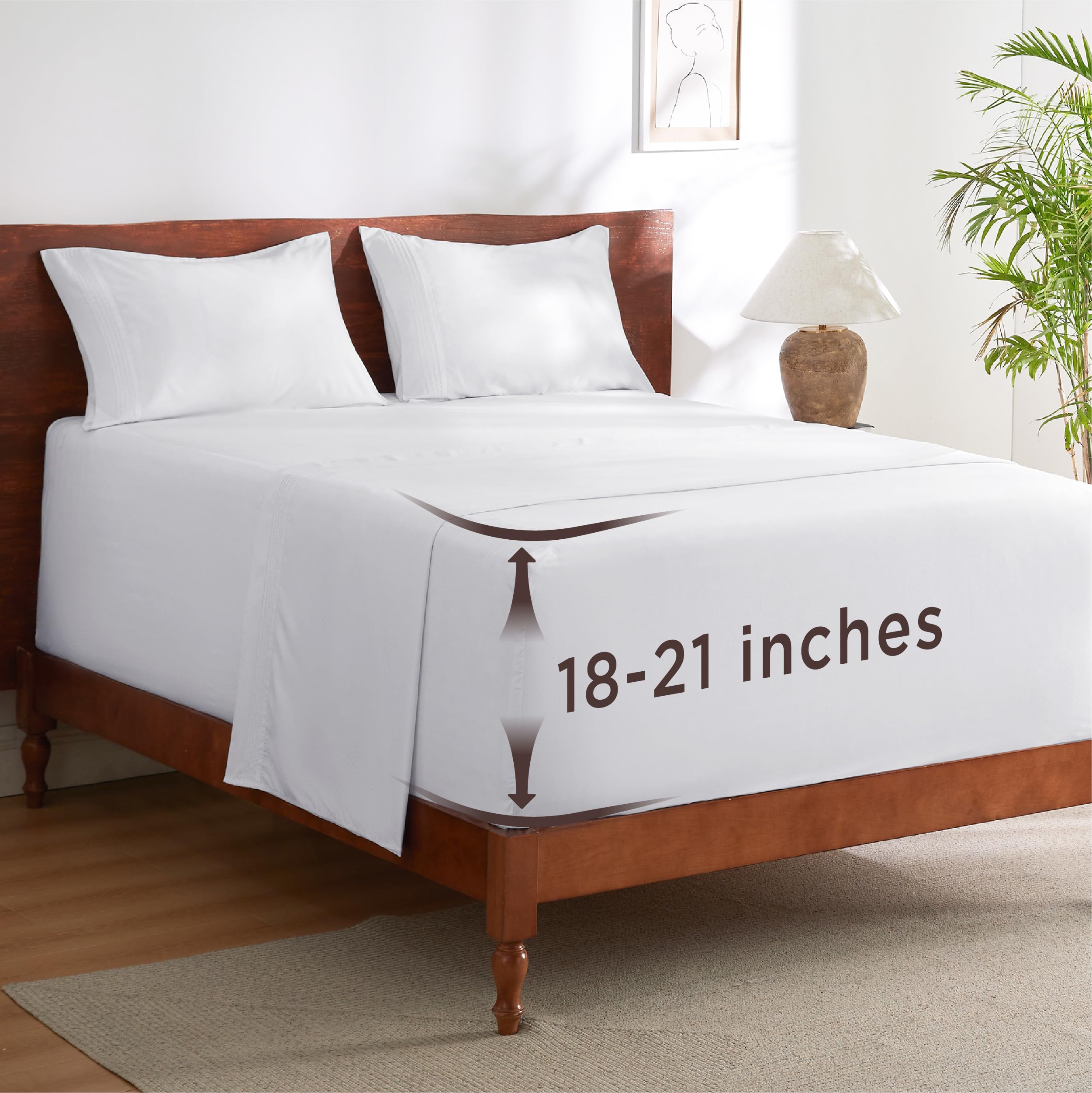 Bedsure front view of the full queen set showing tidy fit and inviting comfort