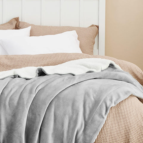 Bedsure full bed spread demonstrating generous 90x90 inch coverage