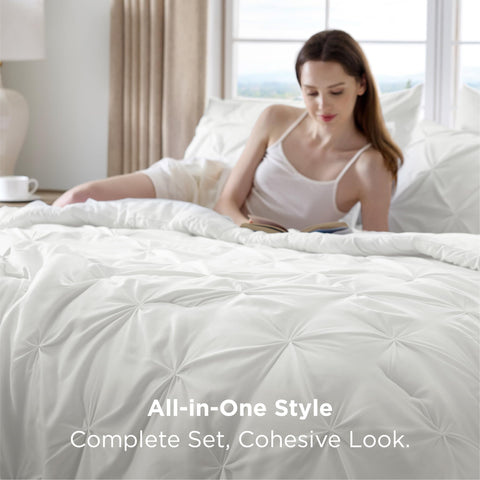 Bedsure comforter edge stitching close-up showing durable seams and lasting shape
