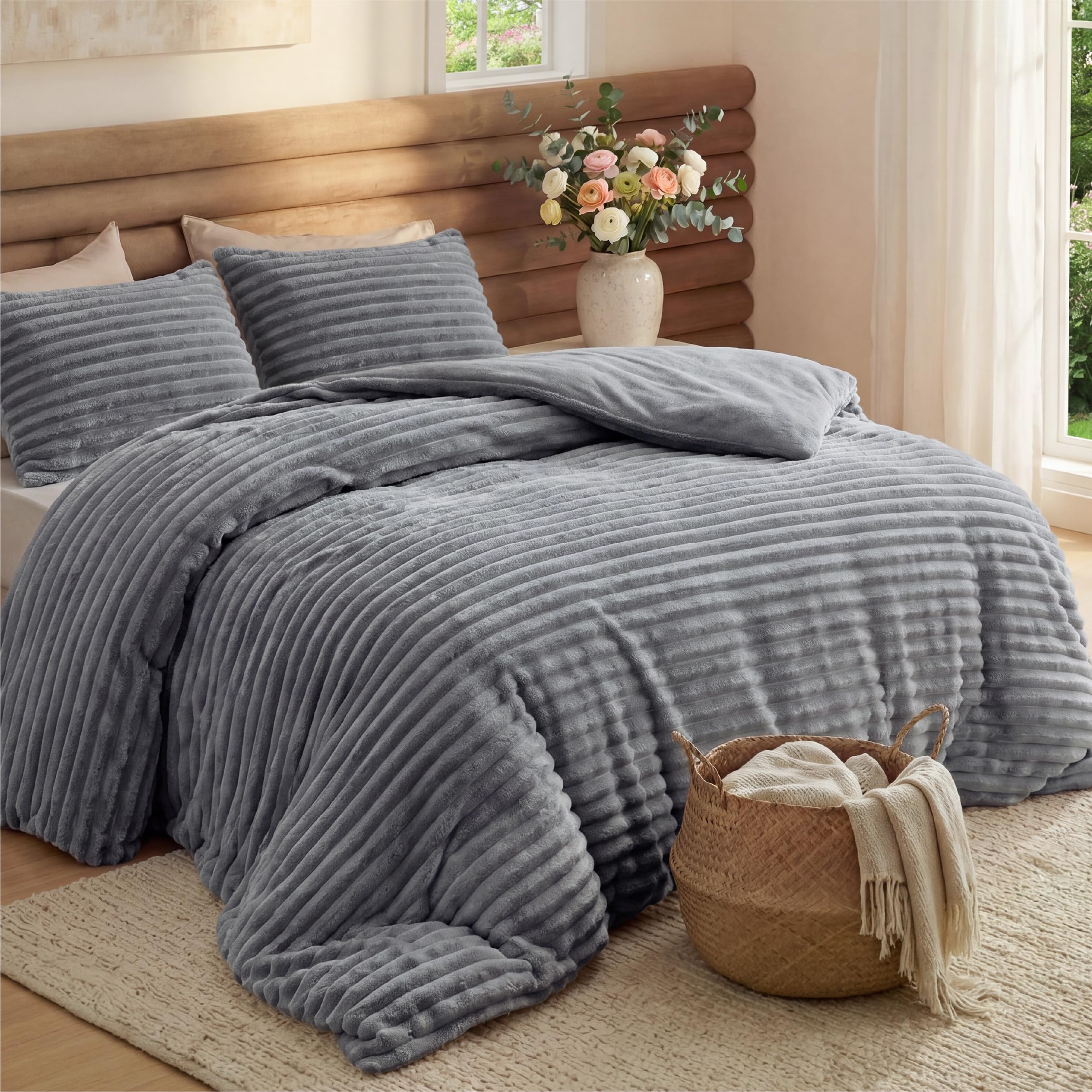 Bedsure full comforter front view showing grey striped fleece and plush look