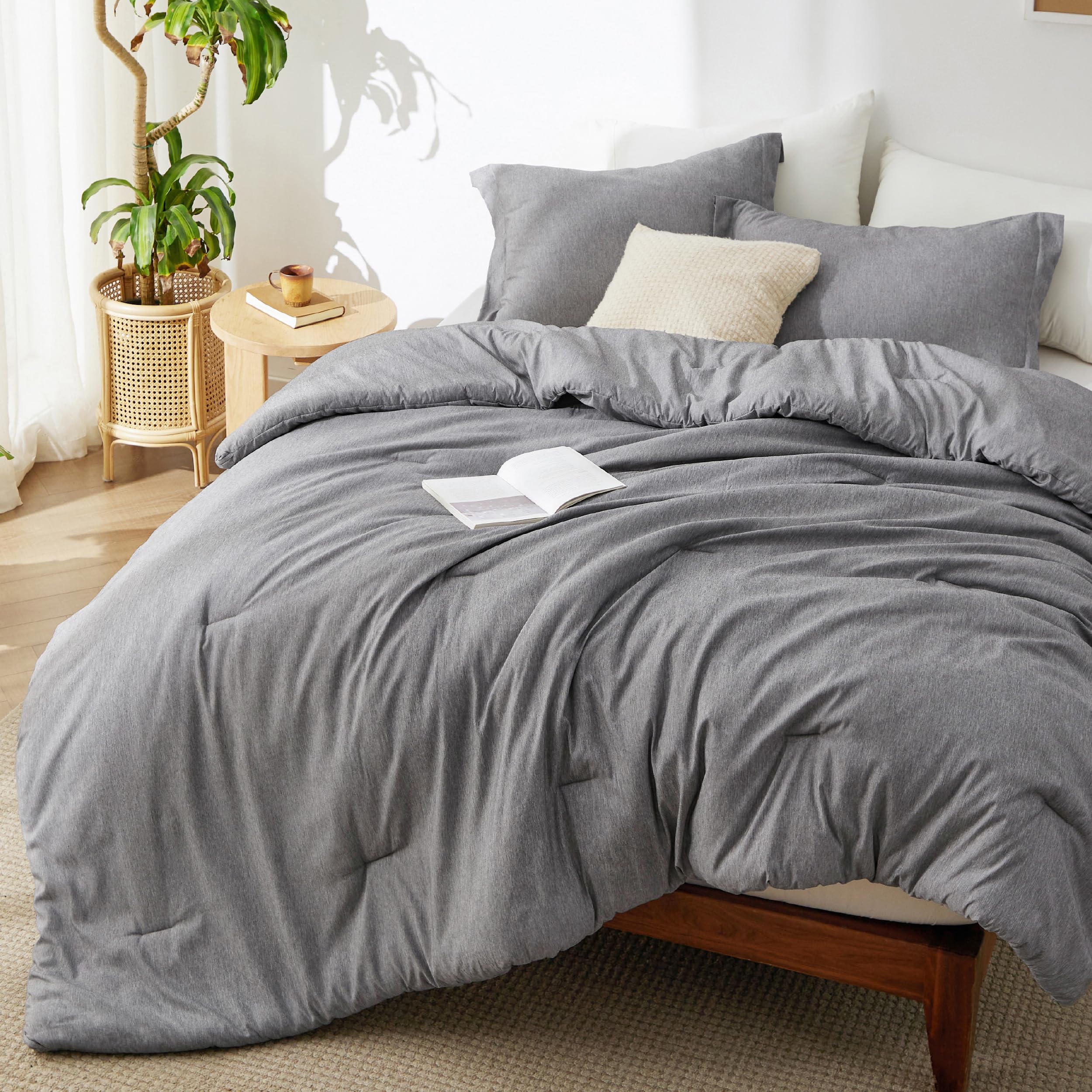 Bedsure comforter front view showing full-size coverage and cozy appeal