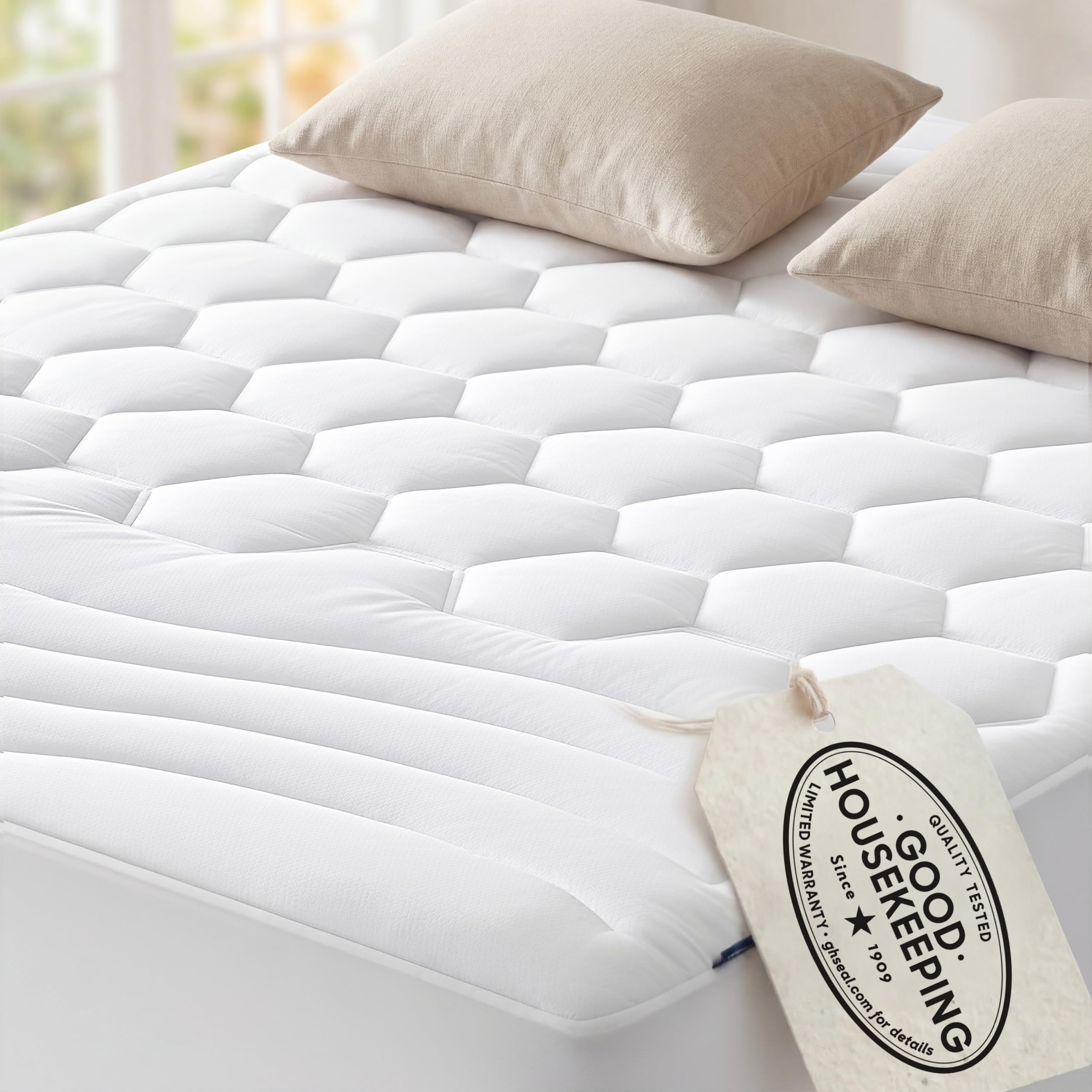 Bedsure full size front packaging showing the topper and benefits