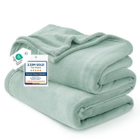 Bedsure blanket front view showing sage color and full 84x90 coverage for comfortable sleep